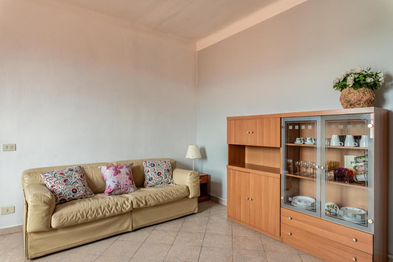 Apartments Volpino - Affitti Brevi Italia Лука Екстериор снимка
