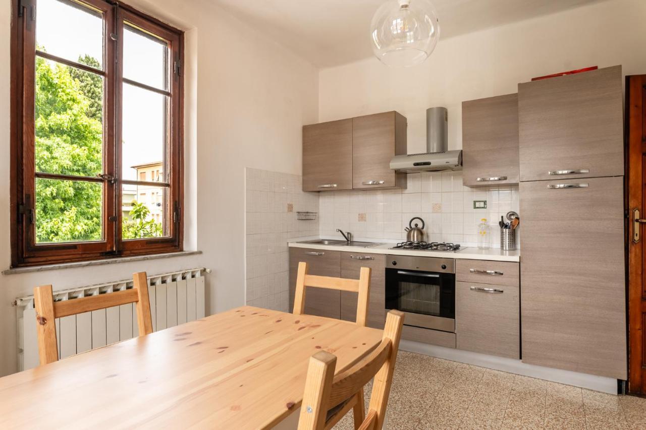 Apartments Volpino - Affitti Brevi Italia Лука Екстериор снимка